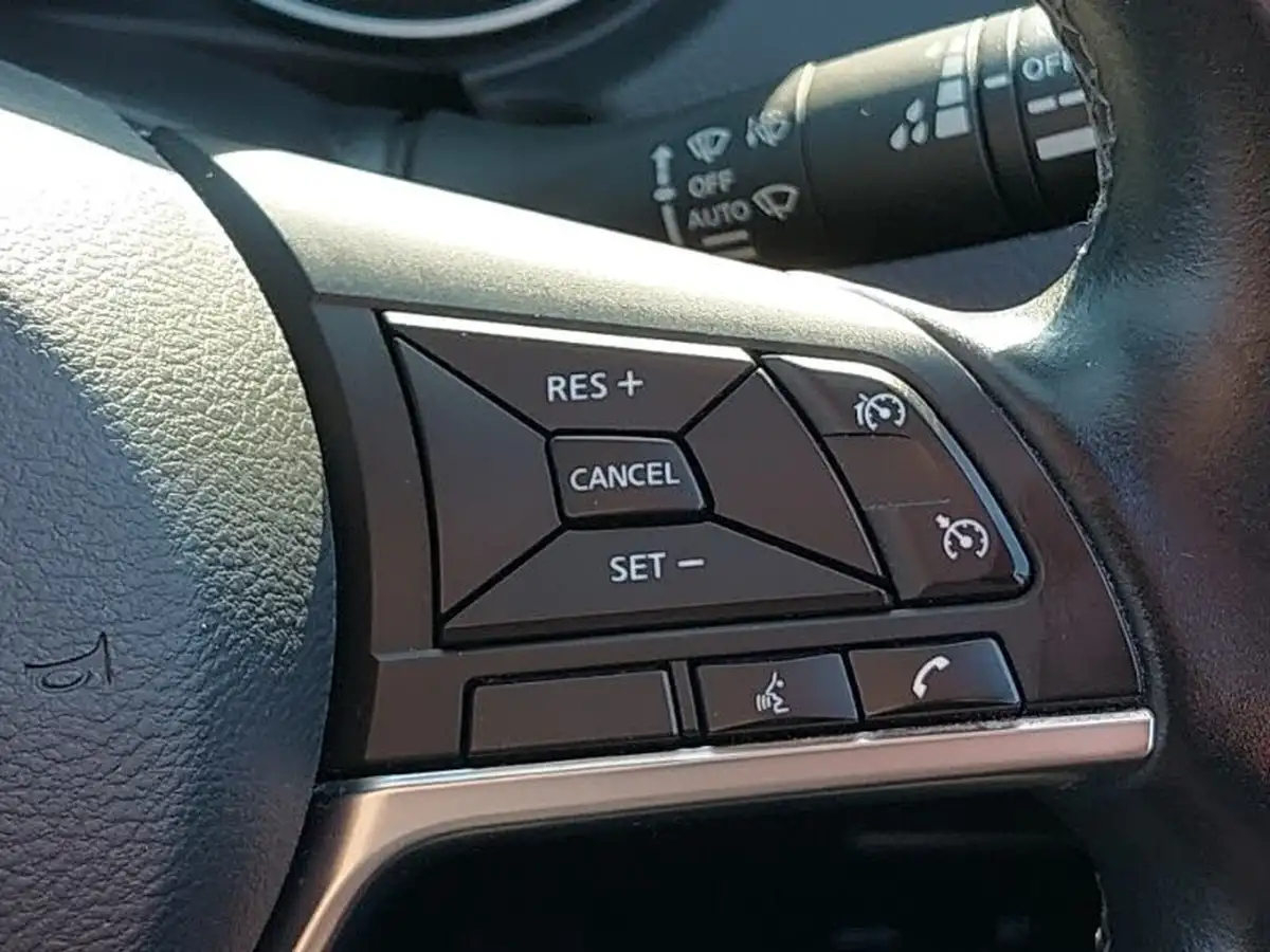 2021-nissan-qashqai-13-dig-t-n-motion-140ps-big-15