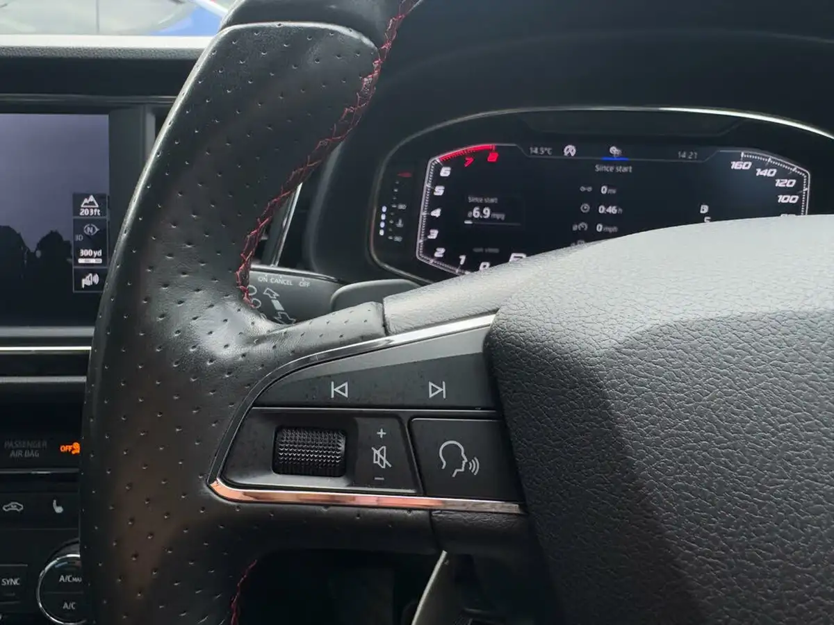 2019-seat-leon-15-tsi-evo-fr-sport-150ps-hatchback-dsg-big-45