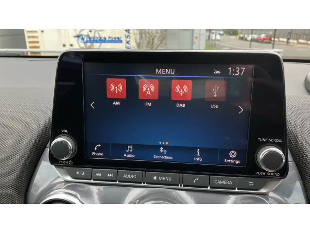 2022-nissan-juke-10-dig-t-acenta-big-40