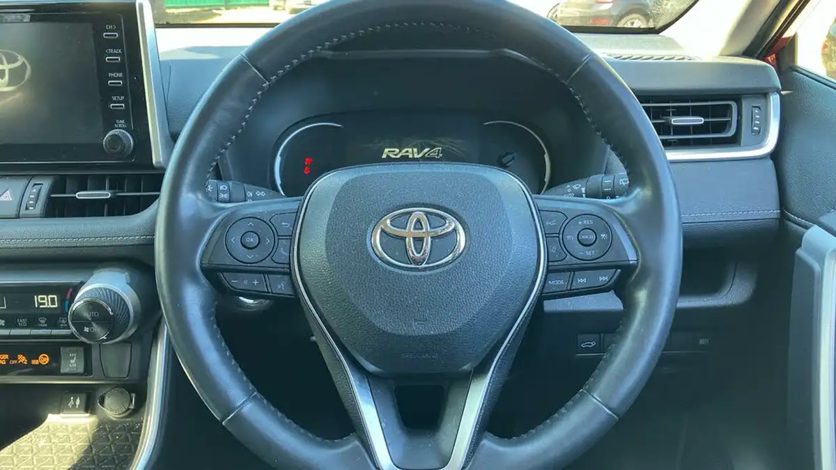 2020-toyota-rav4-25-vvt-i-excel-219bhp-big-7
