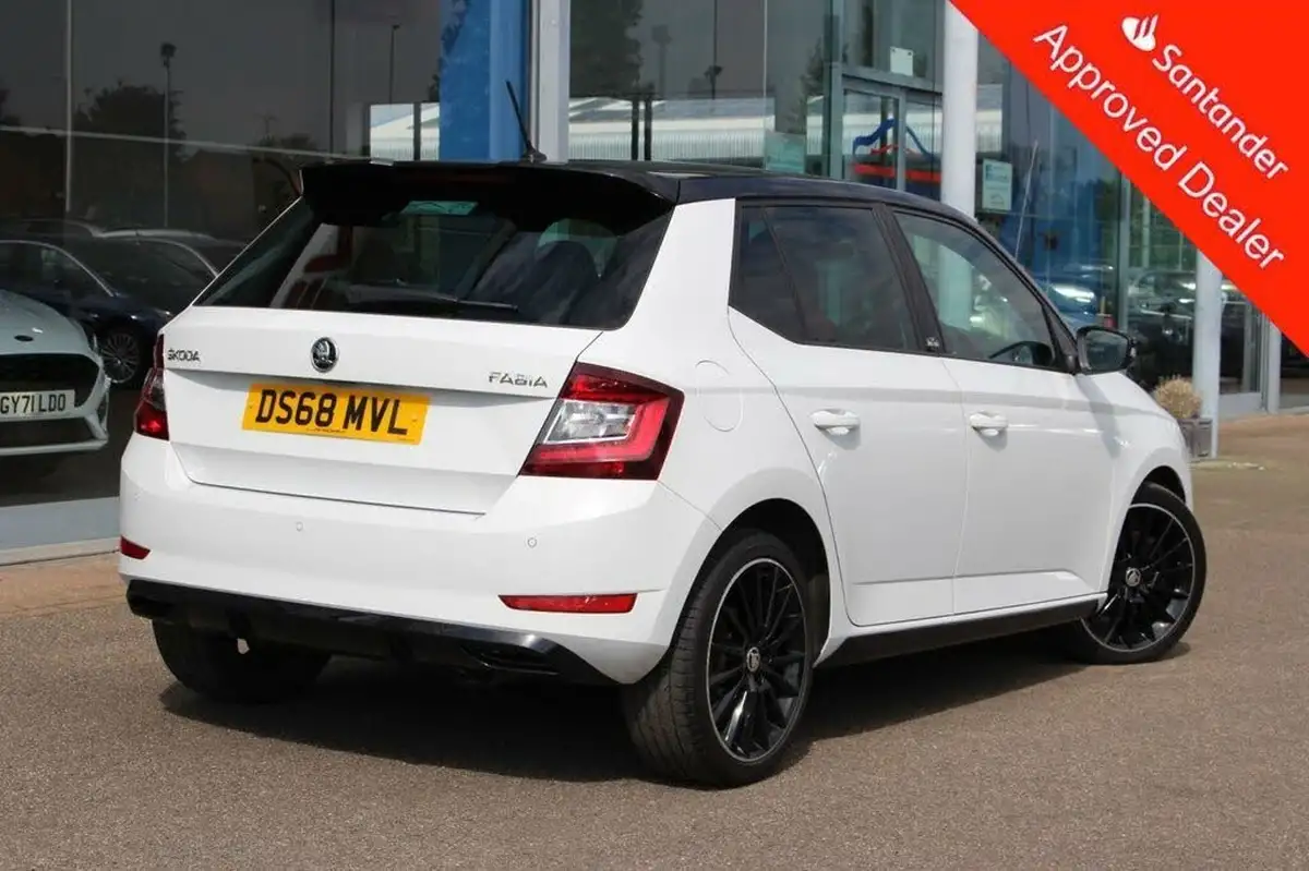 2018-skoda-fabia-10-tsi-monte-carlo-110ps-hatchback-big-2