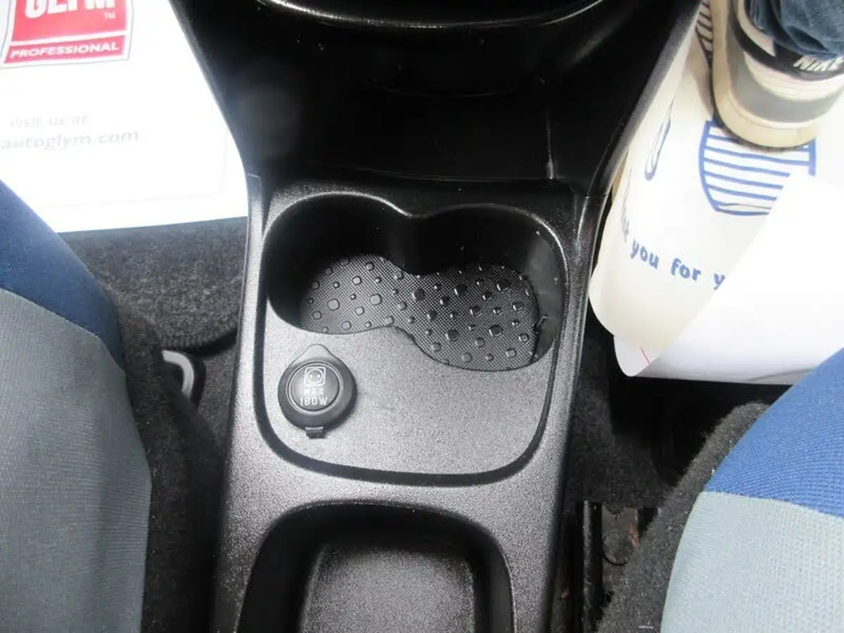 2014-fiat-panda-12-lounge-big-14