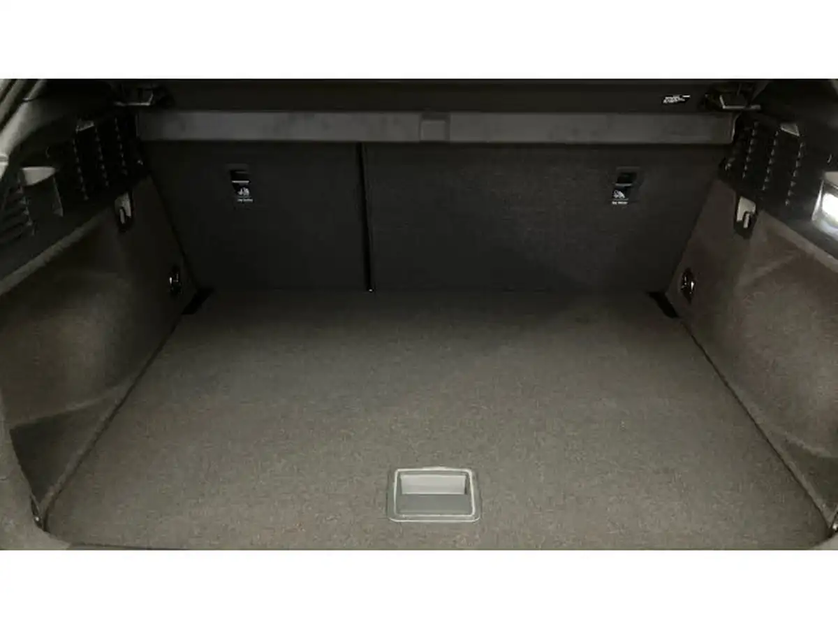 2024-audi-q2-10-30-tfsi-s-line-116ps-big-19