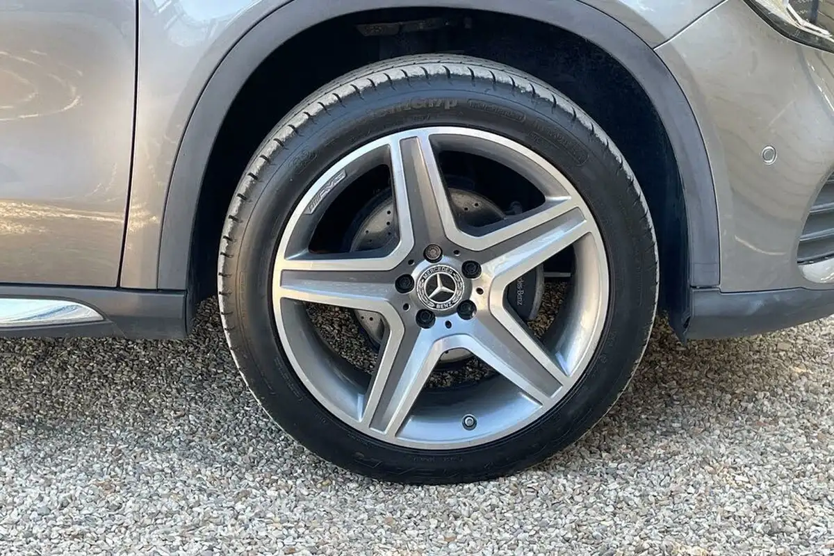 2019-mercedes-benz-gla-class-16-gla-200-amg-line-premiumss-7g-dct-big-12