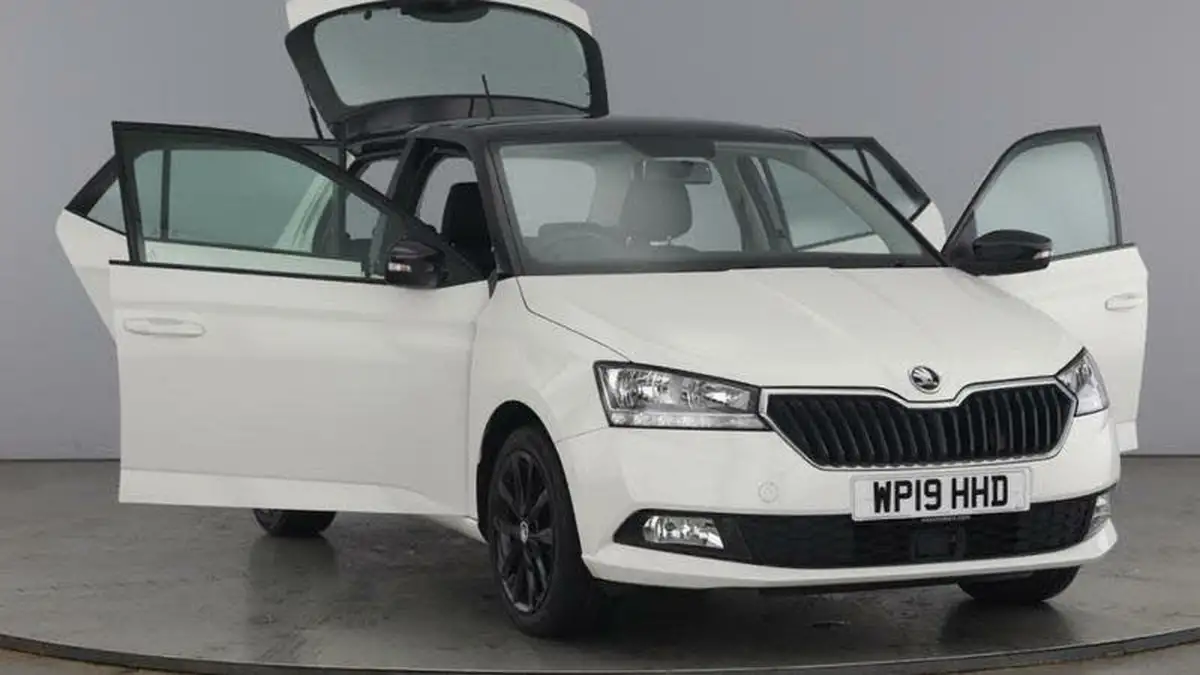 2019-skoda-fabia-10-tsi-colour-edition-big-8