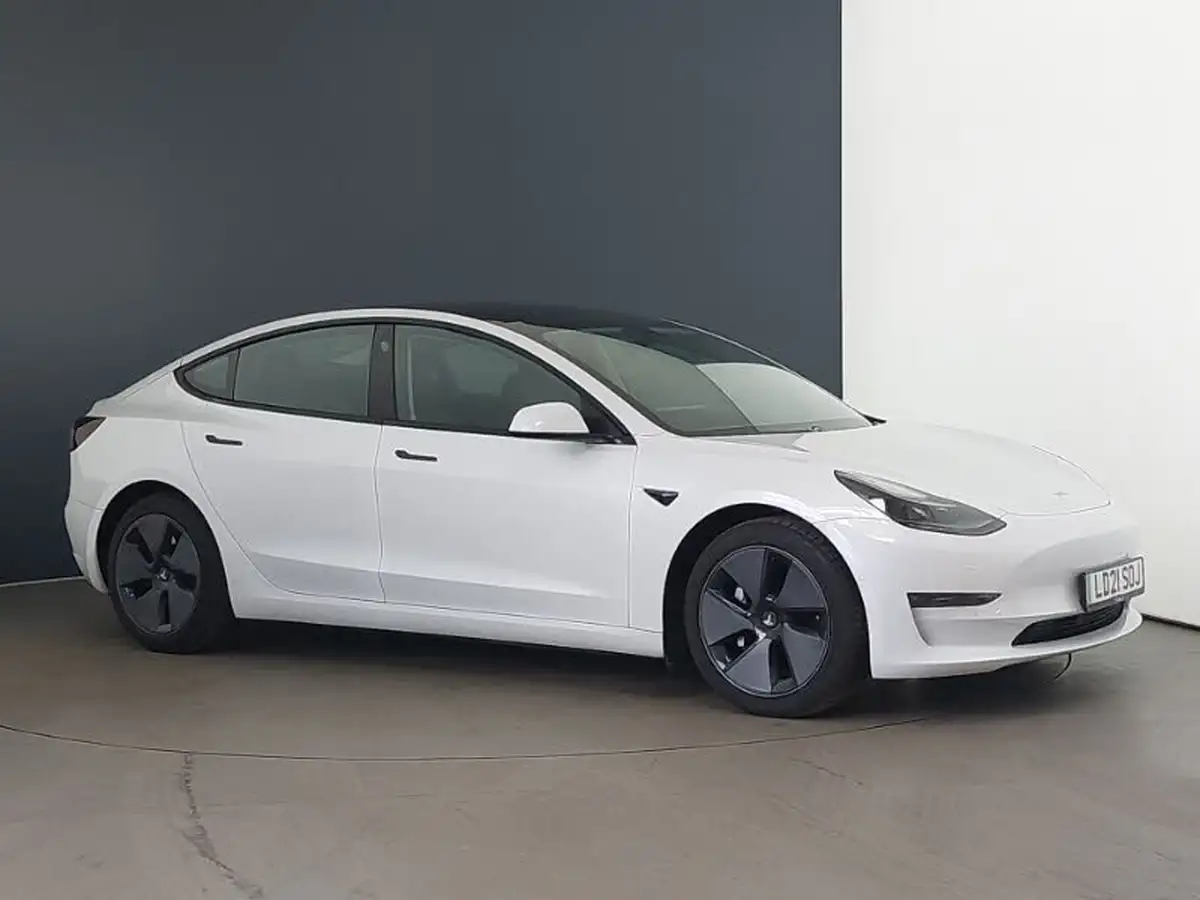 2021-tesla-model-3-e-long-range-4x4-big-11