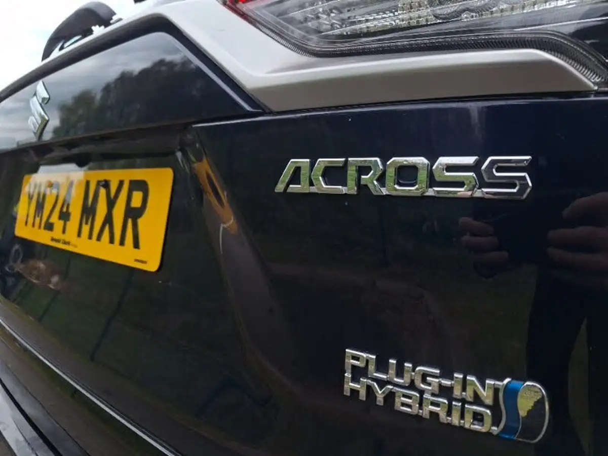 2024-suzuki-across-25-no-trim-big-11