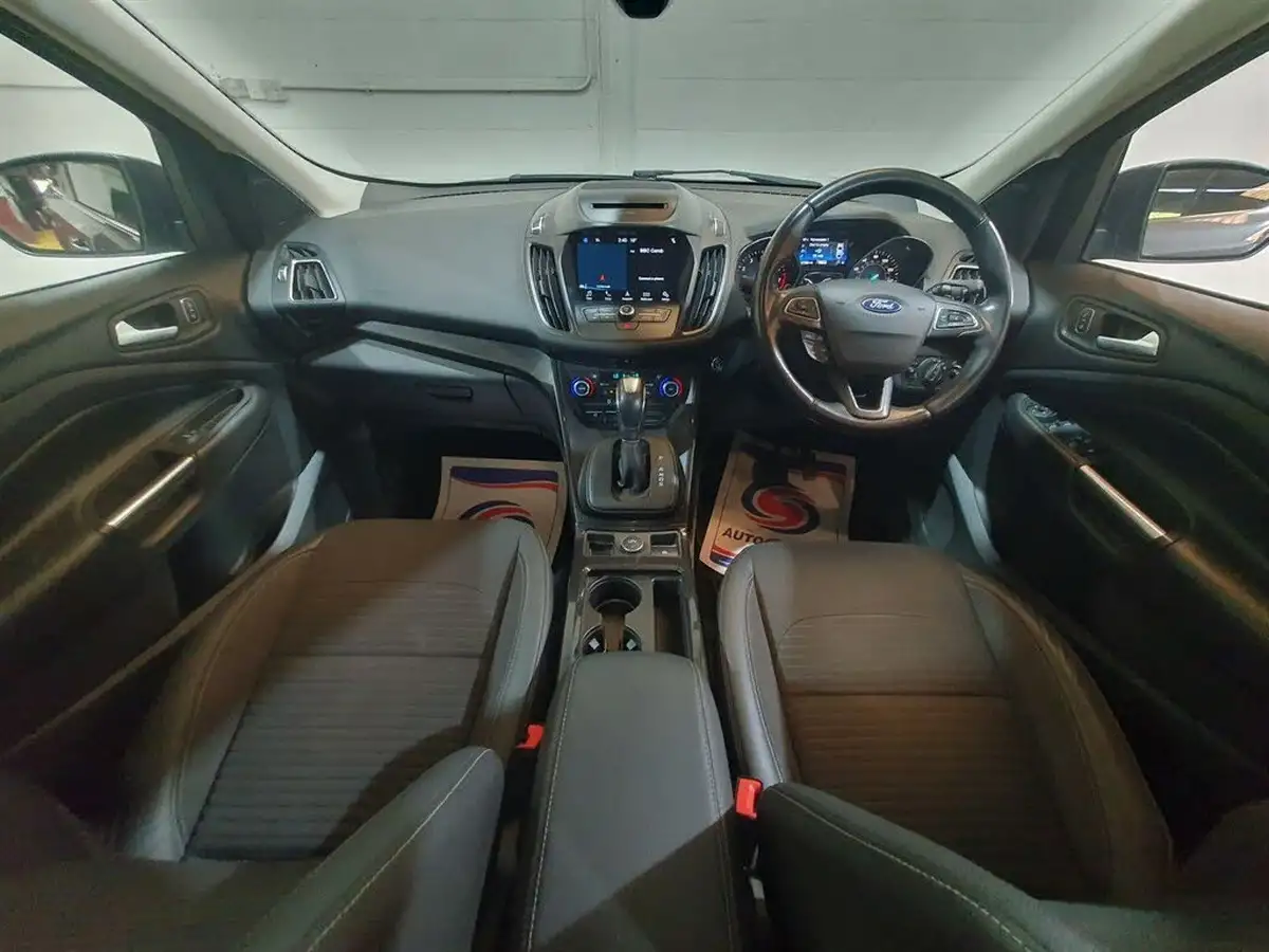 2017-ford-kuga-15t-titanium-182ps-awd-auto-big-2