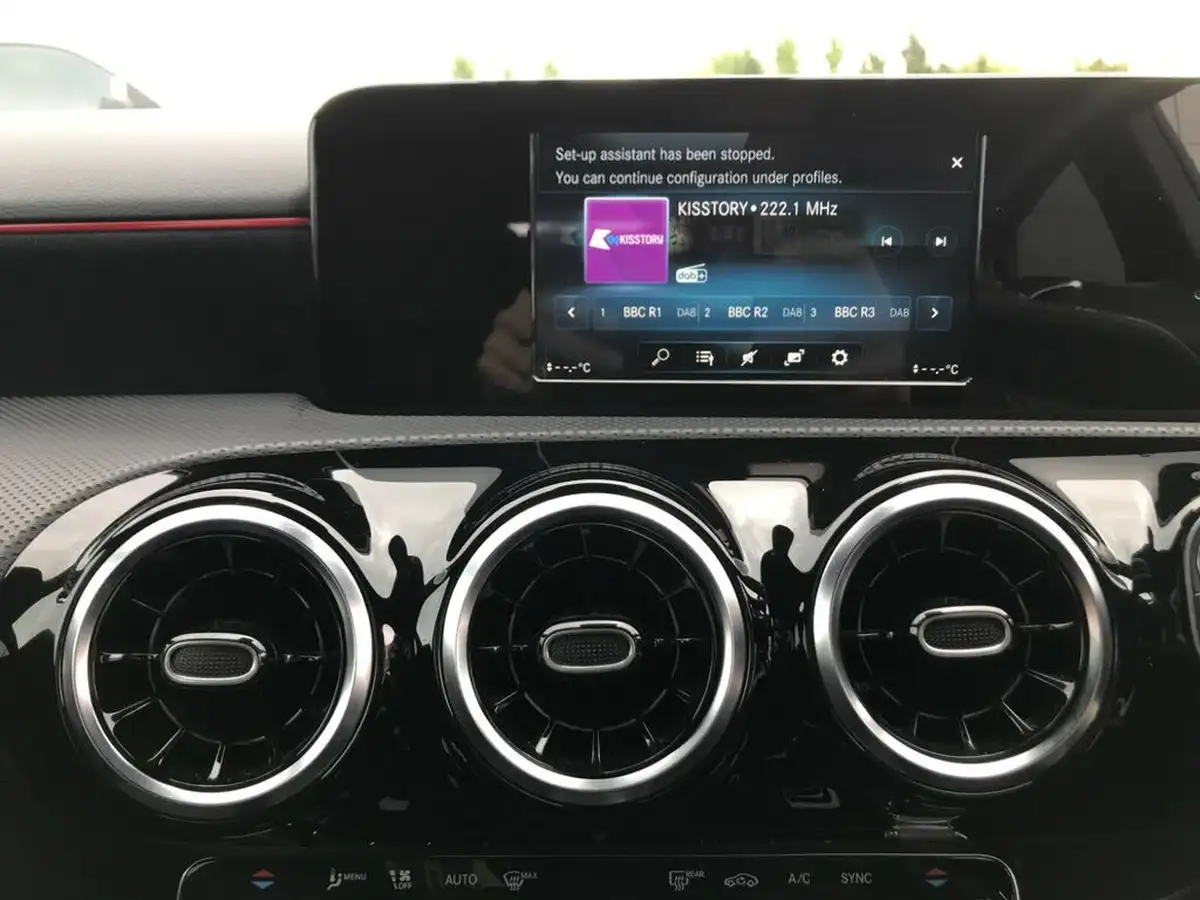 2021-mercedes-benz-a-class-13-a200-amg-line-hatchback-5d-7g-dct-big-16