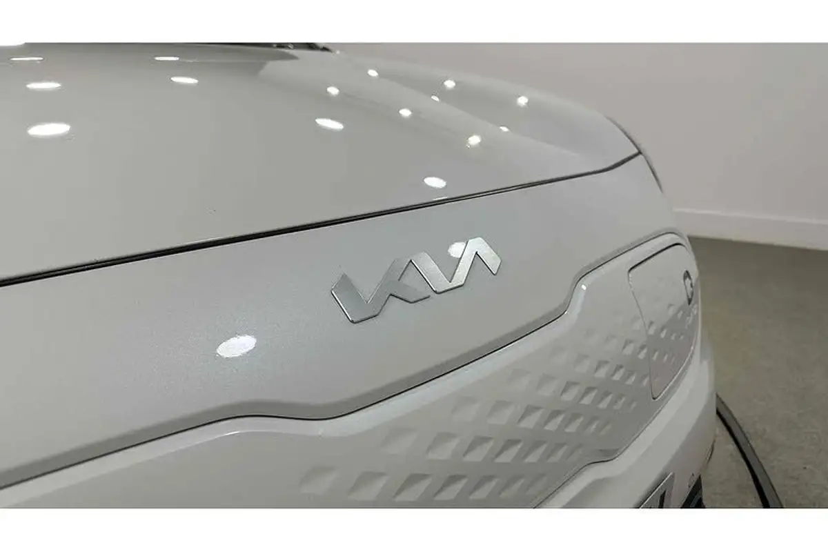 2022-kia-e-niro-ev-3-big-14