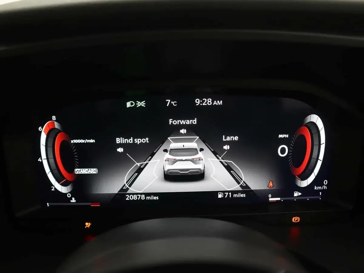 2024-nissan-qashqai-13-dig-t-n-connecta-140ps-big-10