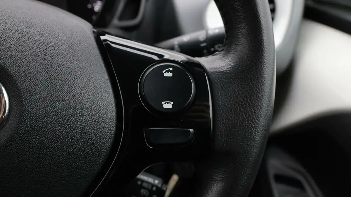 2019-toyota-aygo-10-vvt-i-x-play-big-24
