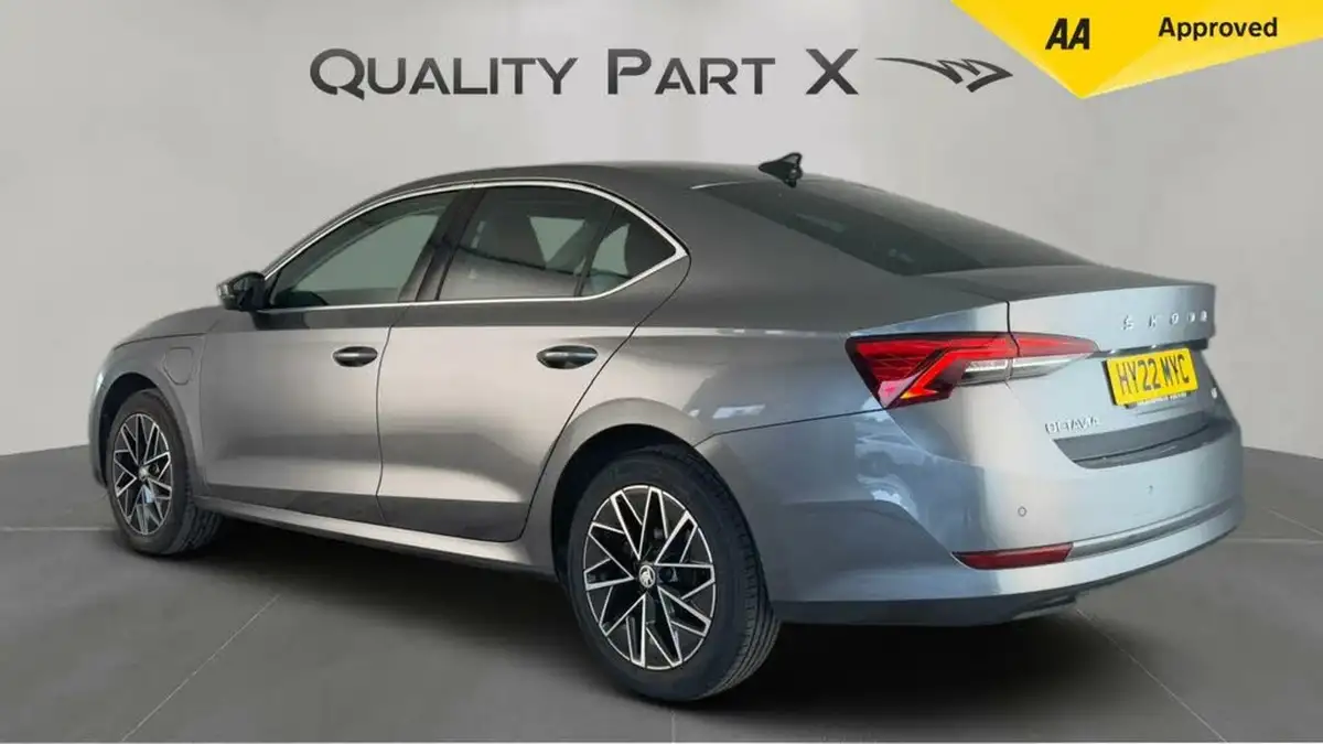 2022-skoda-octavia-14-tsi-se-l-hatchback-big-4