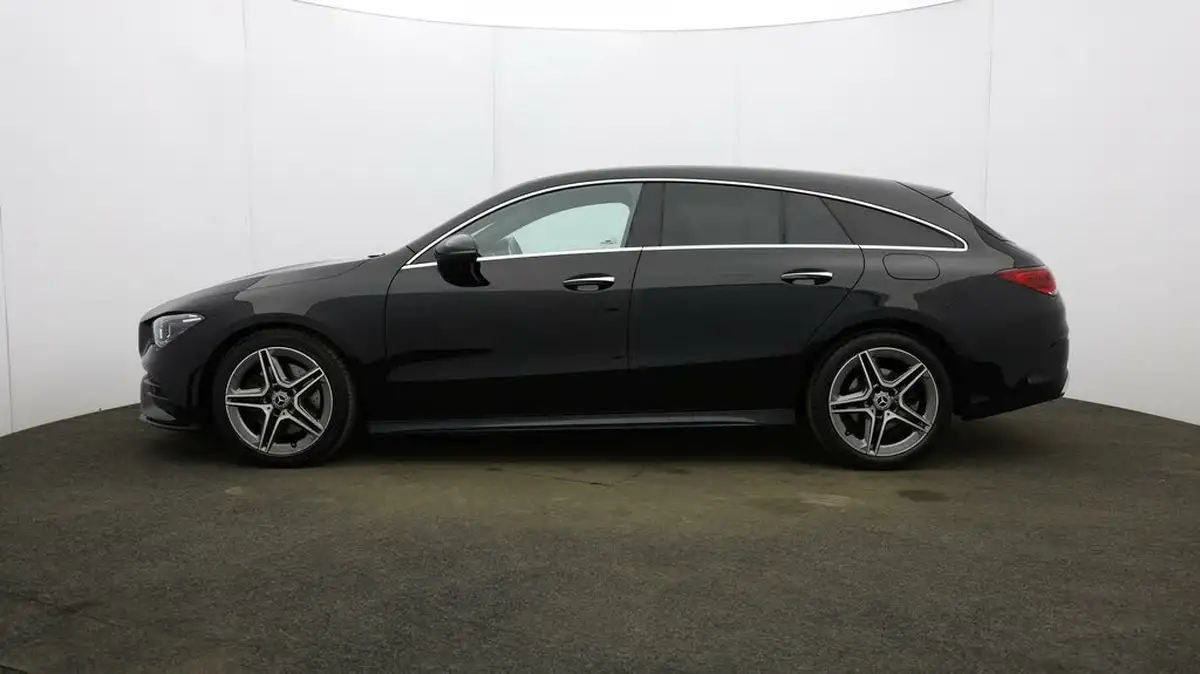 2022-mercedes-benz-cla-13-cla-200-amg-line-premium-shooting-brake-5d-big-40