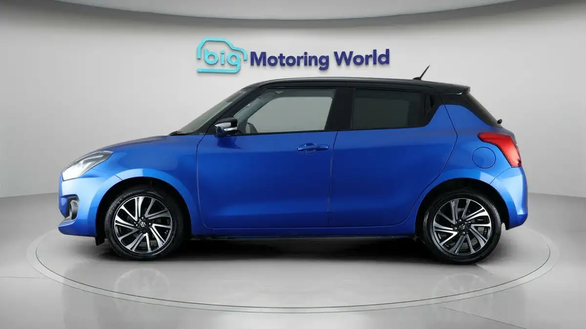 2022-suzuki-swift-12-dualjet-sz5-cvt-big-3