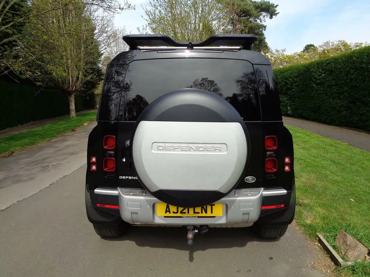 2021-land-rover-110-defender-30-d300-hard-top-hse-110-big-13