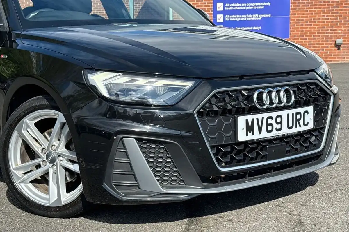 2019-audi-a1-10-30-tfsi-s-line-big-8