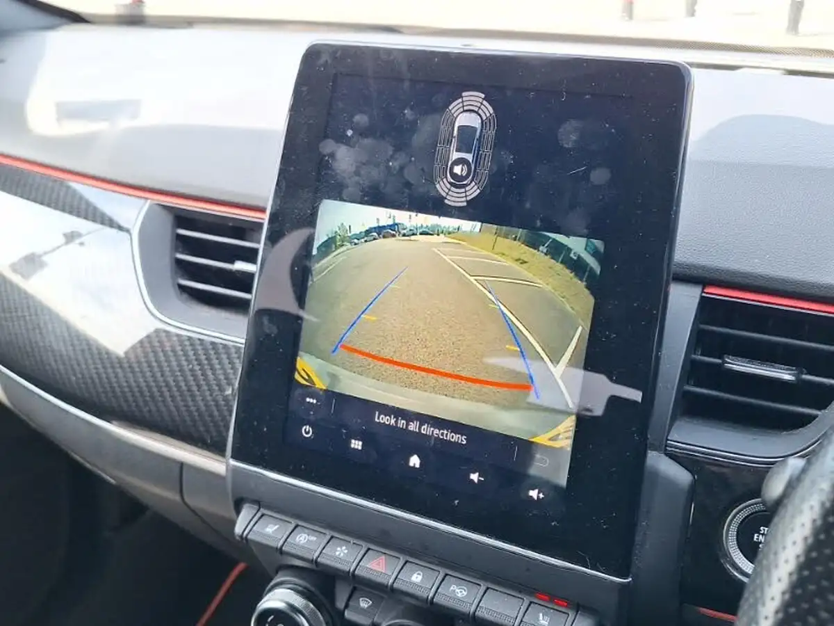 2022-renault-arkana-13-tce-rs-line-big-18