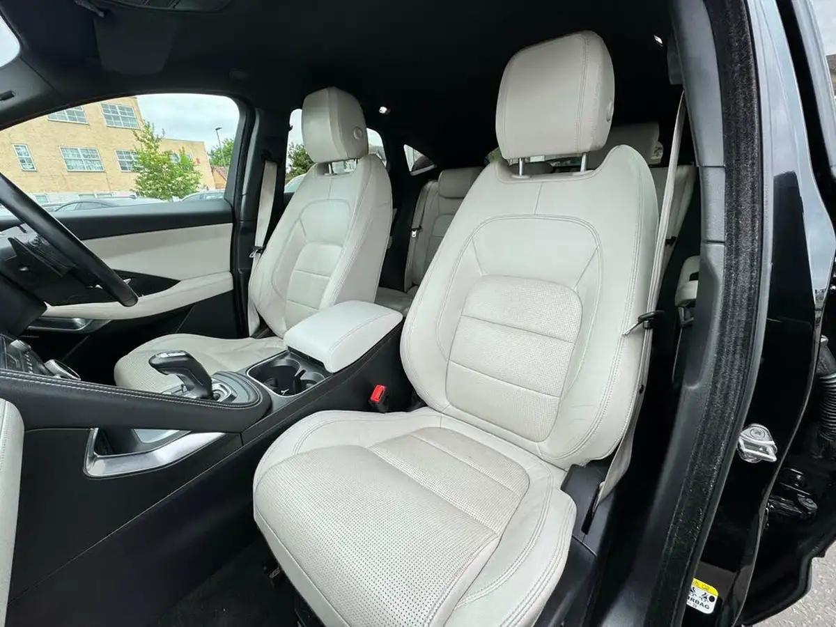 2018-jaguar-e-pace-20-i4d-r-dynamic-se-180ps-ss-big-19