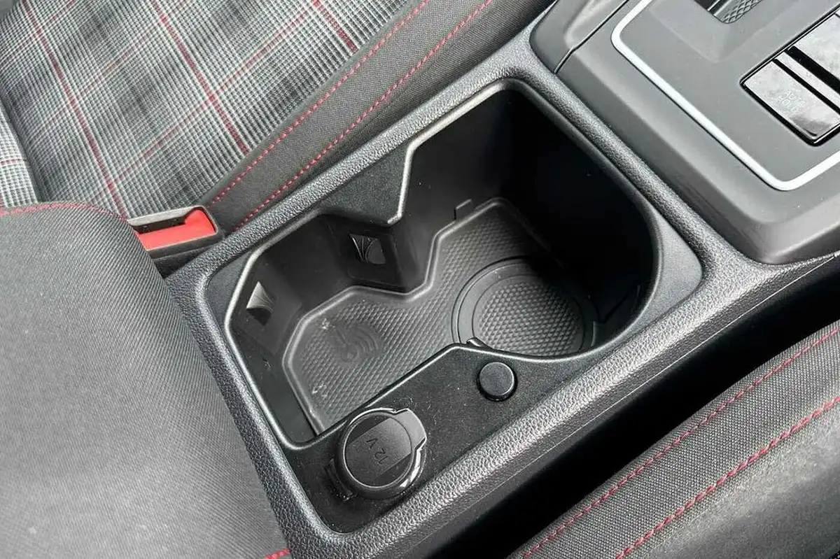 2021-volkswagen-golf-20-tsi-gti-dsg-big-20