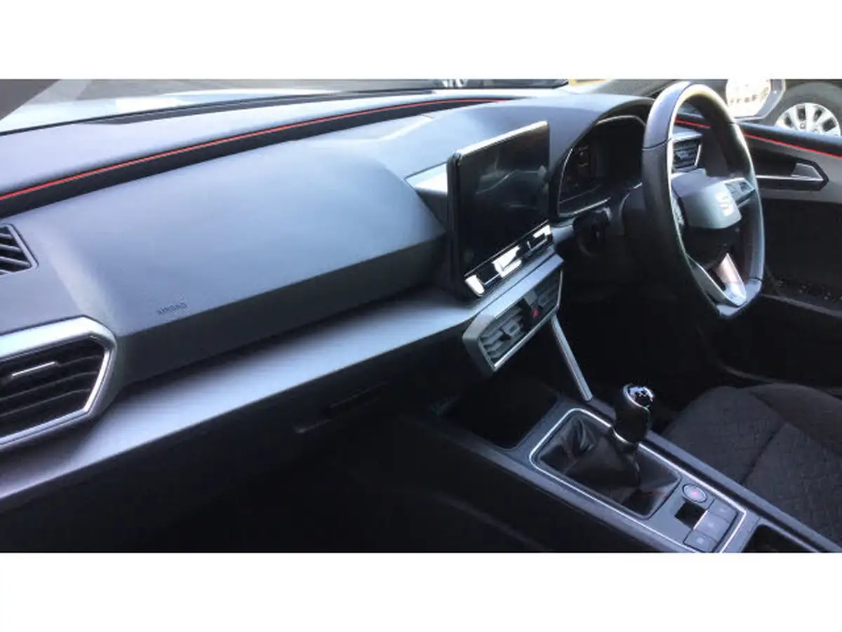 2020-seat-leon-15-tsi-evo-fr-130ps-hatchback-big-8