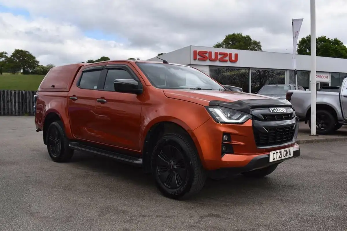 2021-isuzu-d-max-19td-v-cross-auto-big-11