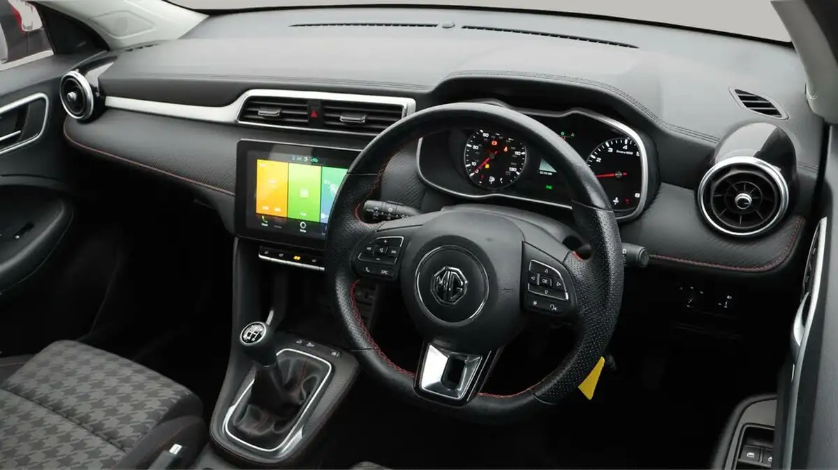2022-mg-zs-suv-15-vti-tech-excite-big-9