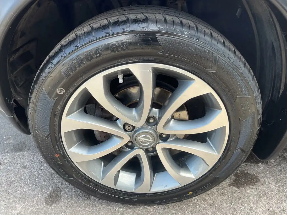 2015-nissan-juke-16-tekna-117ps-1598cc-xtronic-cvt-big-32