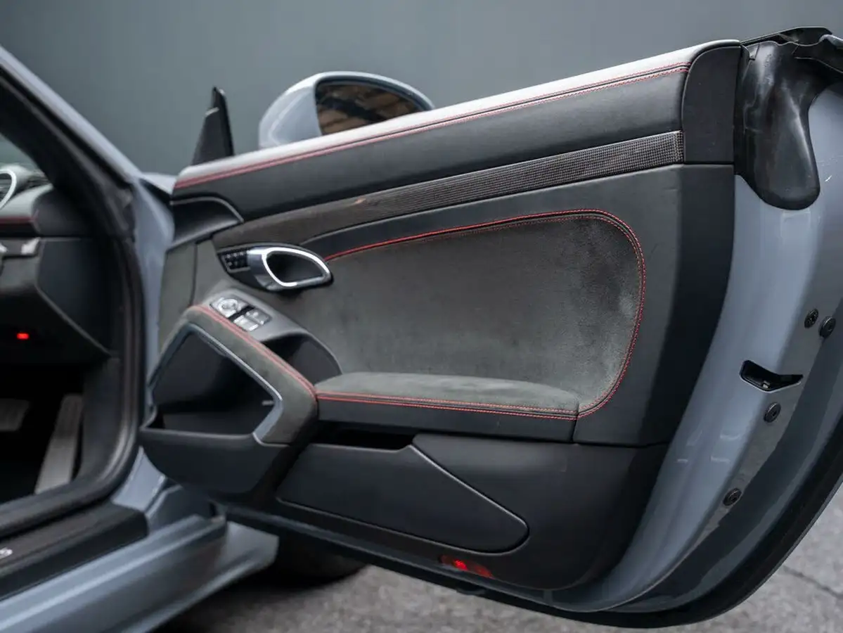 2022-porsche-boxster-718-40-boxster-gts-40-pdk-big-21