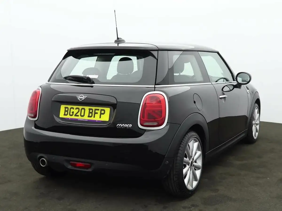 2020-mini-cooper-15-cooper-classic-nav-hatchback-3d-big-4