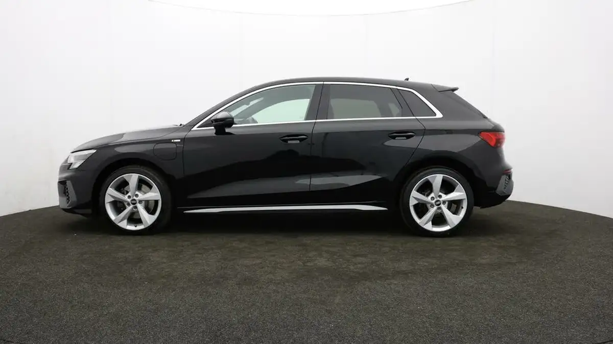 2021-audi-a3-14-40-tfsi-e-s-line-big-60