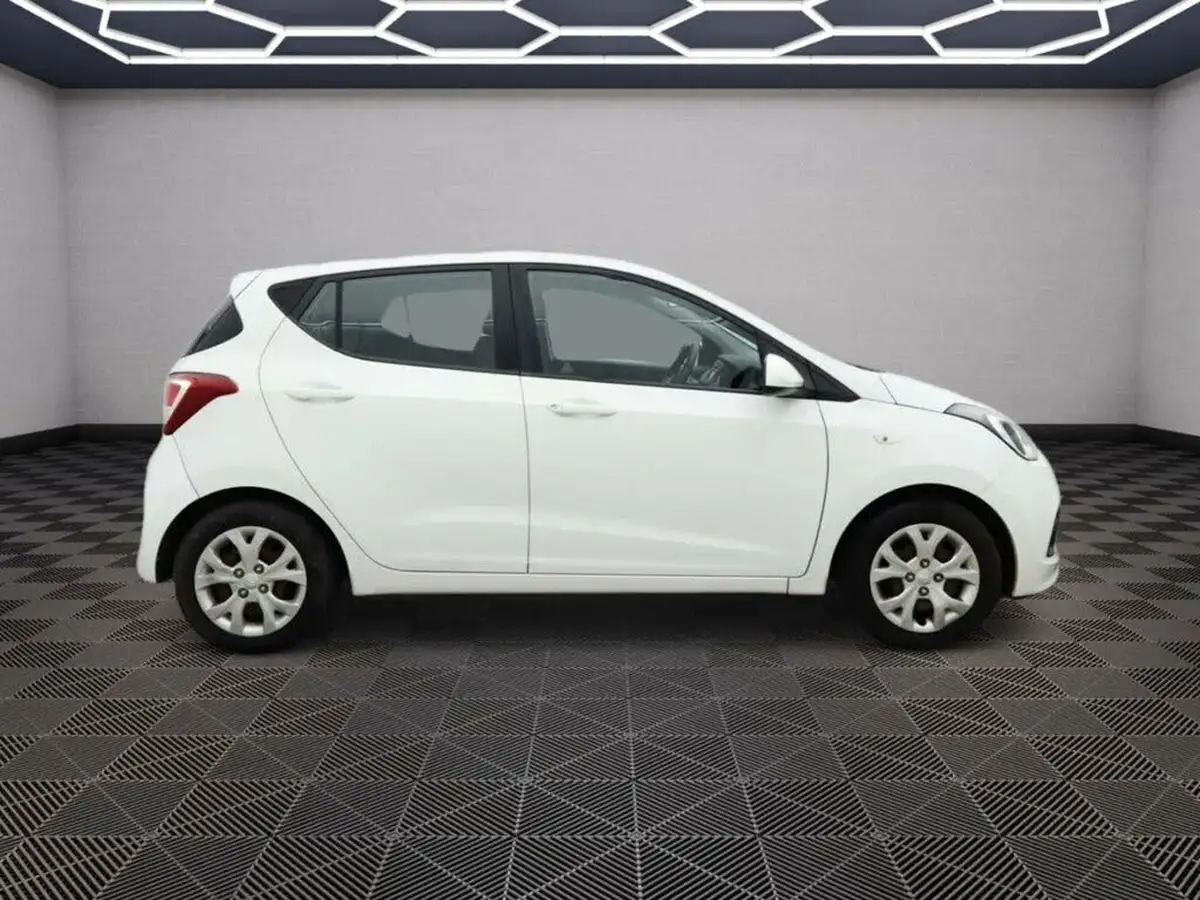 2014-hyundai-i10-10-se-big-7