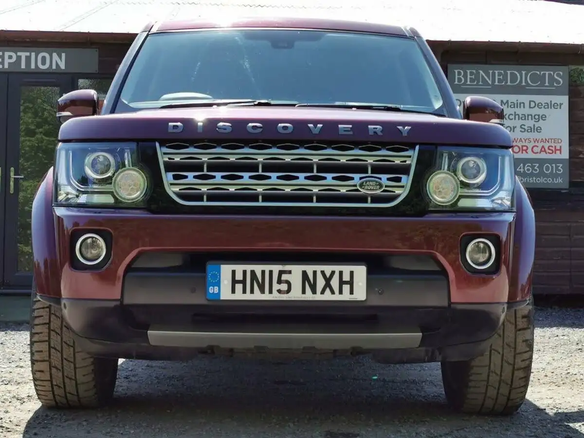 2015-land-rover-discovery-4-30-sd-v6-hse-big-16