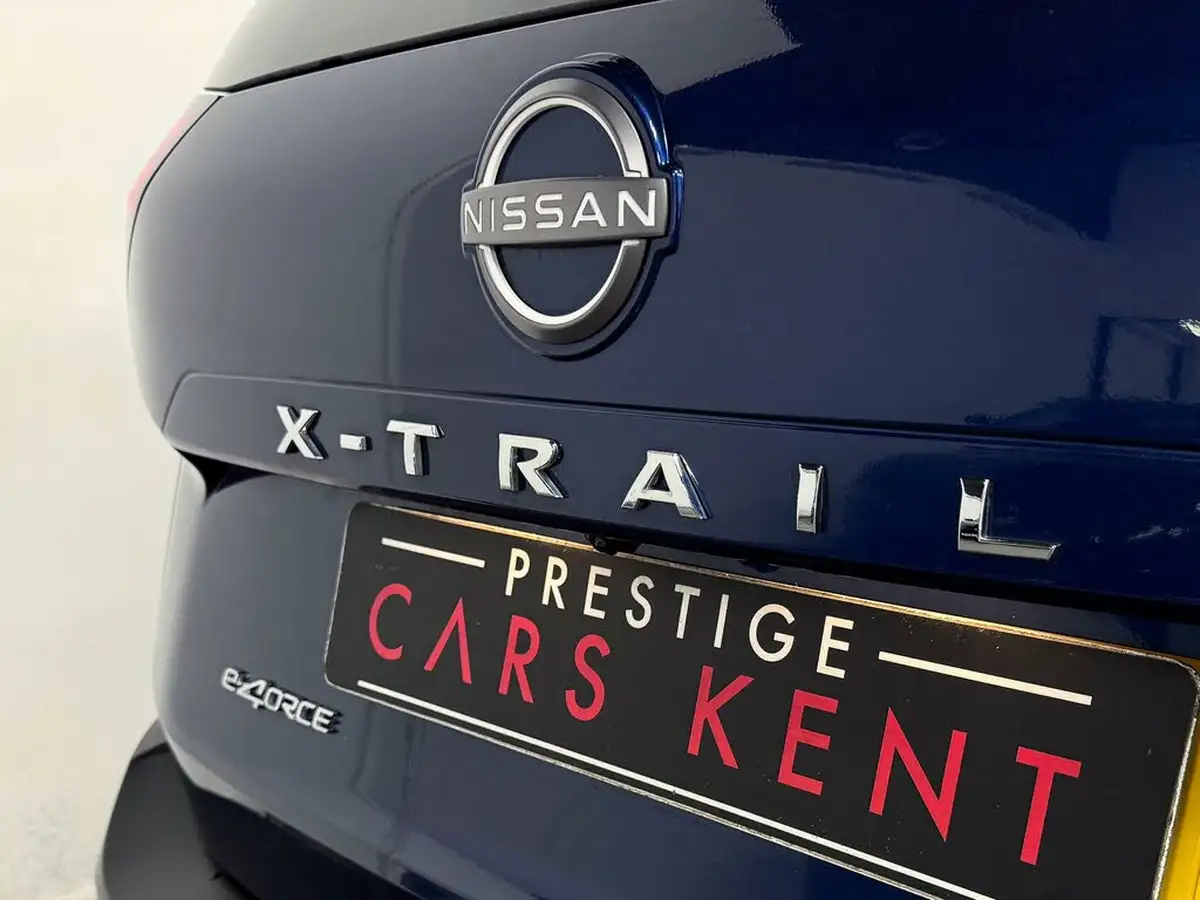2023-nissan-x-trail-15-e-power-tekna-213ps-e-4orce-big-13