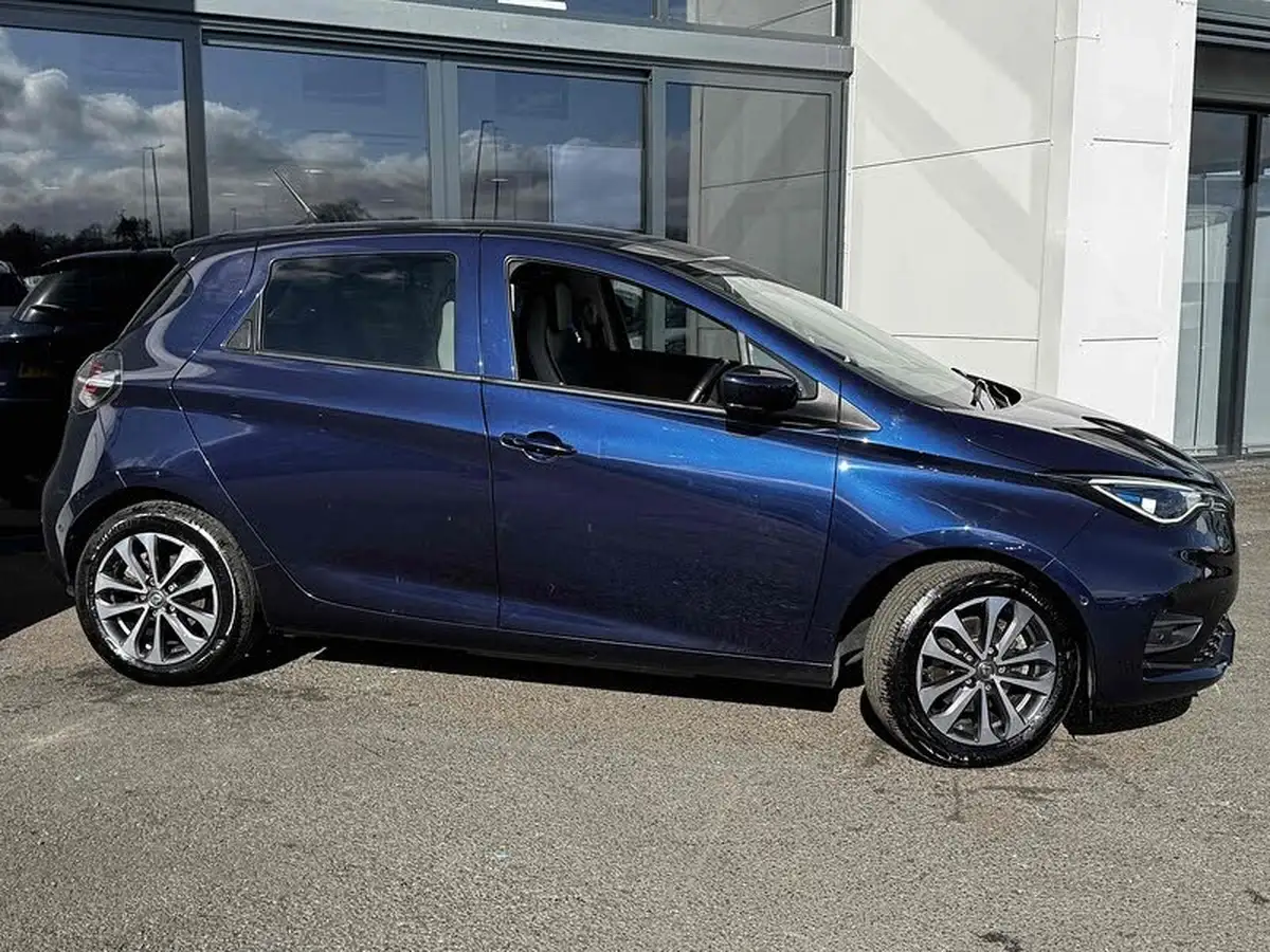 2022-renault-zoe-e-gt-line-big-7