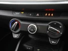 2022-kia-rio-12-dpi-1-small-17