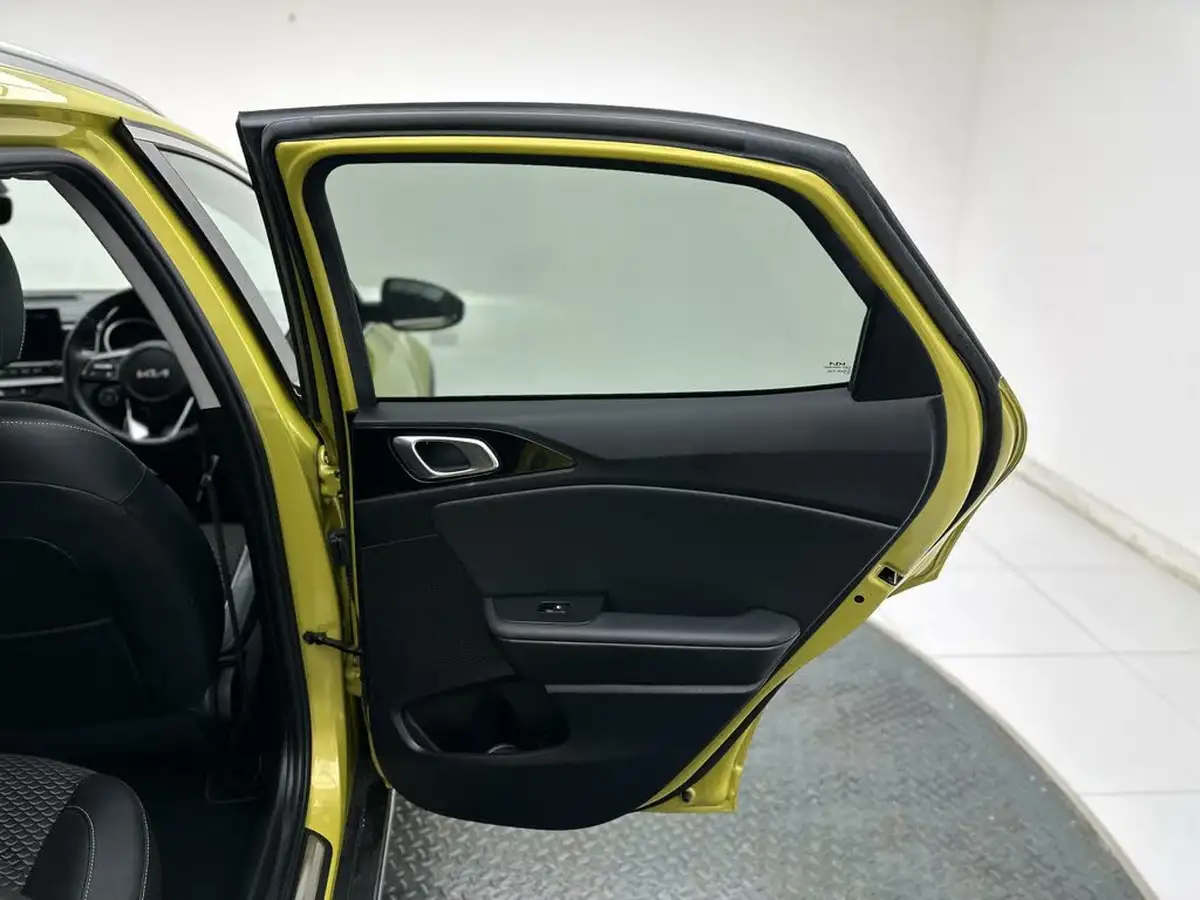 2022-kia-xceed-16-gdi-3-big-21