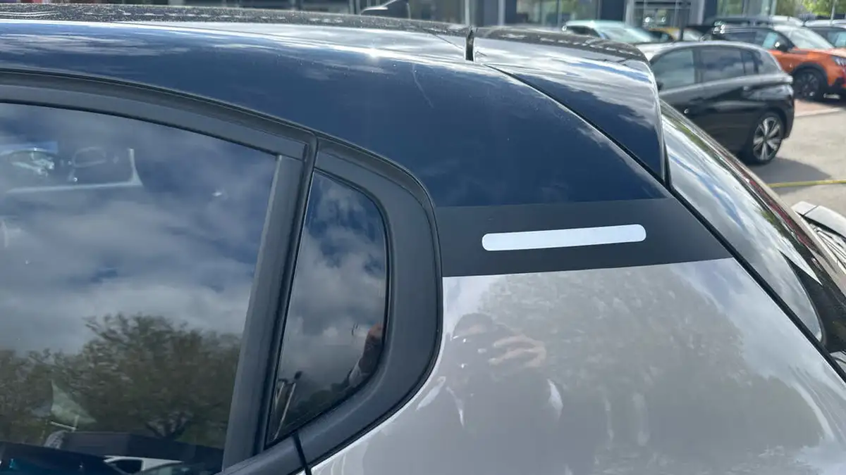 2025-citroen-c3-12-puretech-plus-110ps-eat6-big-42
