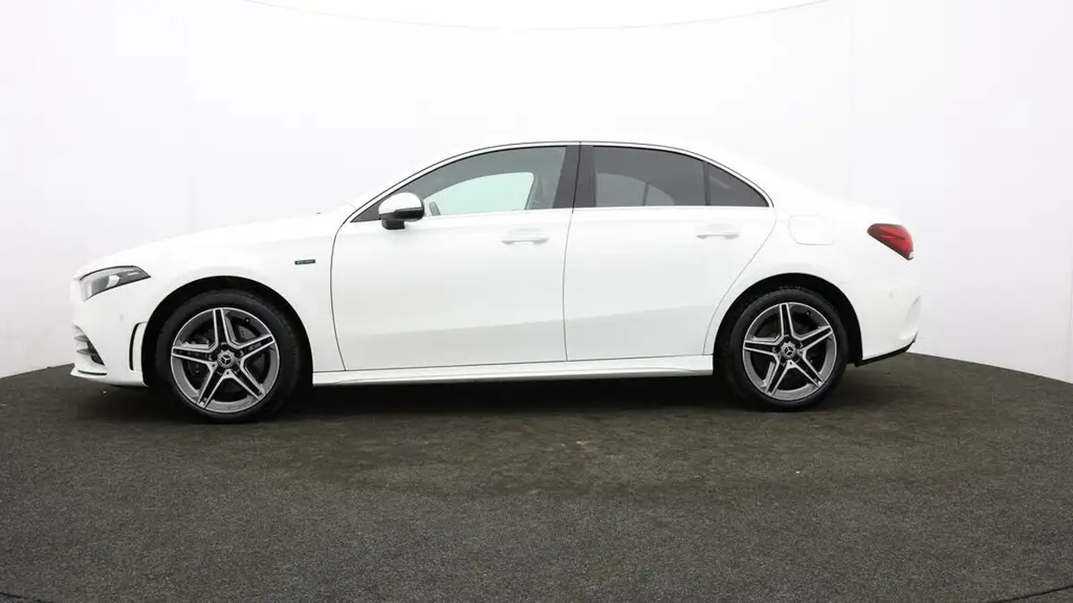 2021-mercedes-benz-a-class-13-a250e-amg-line-premium-saloon-4d-big-59