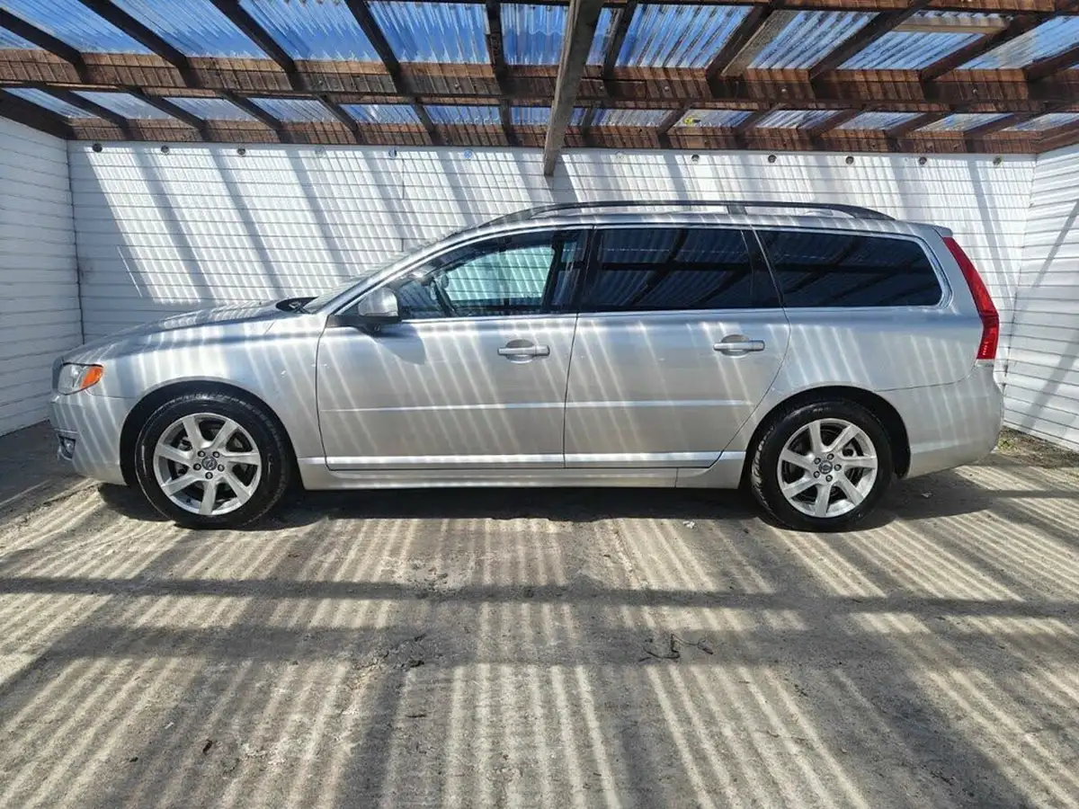 2014-volvo-v70-20td-d4-se-181bhp-nav-1969cc-geartronic-big-22