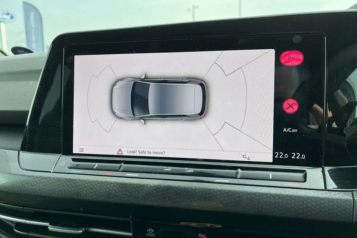2021-volkswagen-golf-20tdi-gtd-big-23