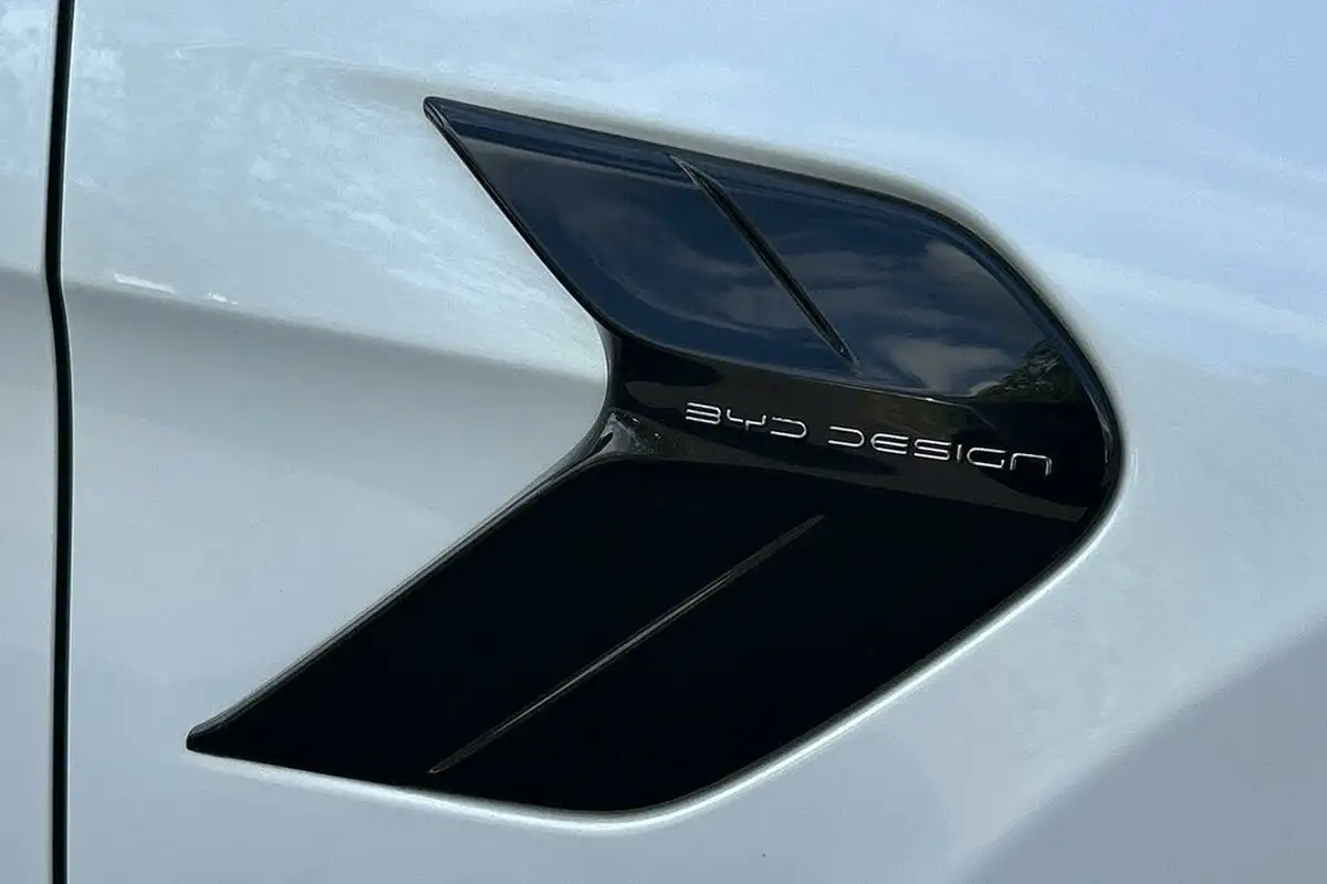 2024-byd-seal-e-excellence-big-49