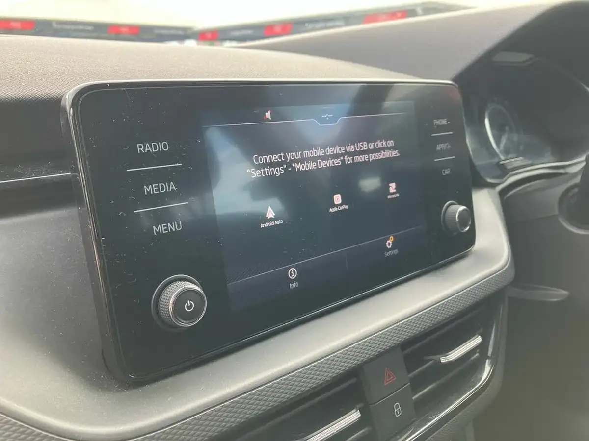 2023-skoda-kamiq-10-tsi-se-109ps-big-10