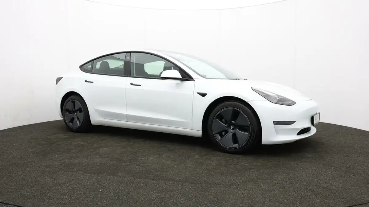 2021-tesla-model-3-e-long-range-4x4-big-38