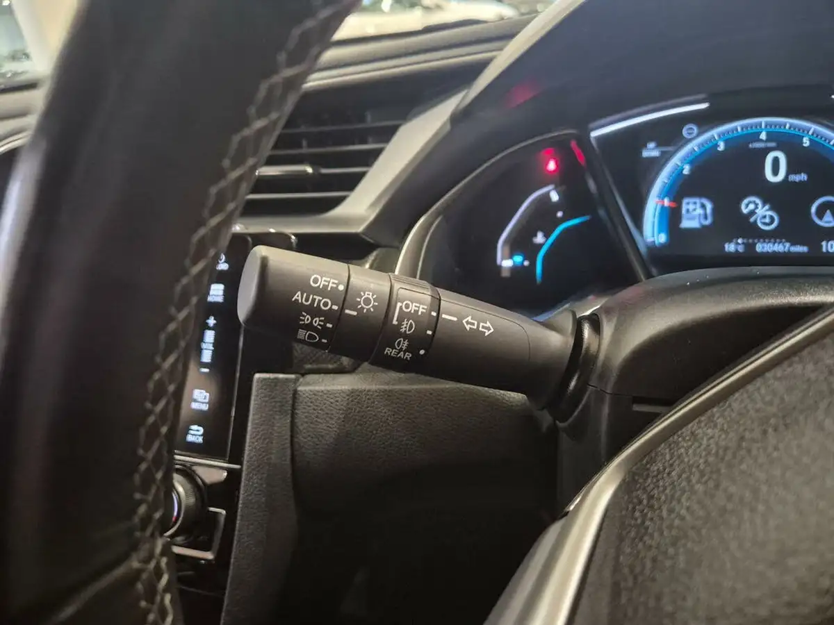 2019-honda-civic-10-vtec-turbo-sr-hatchback-5d-big-22
