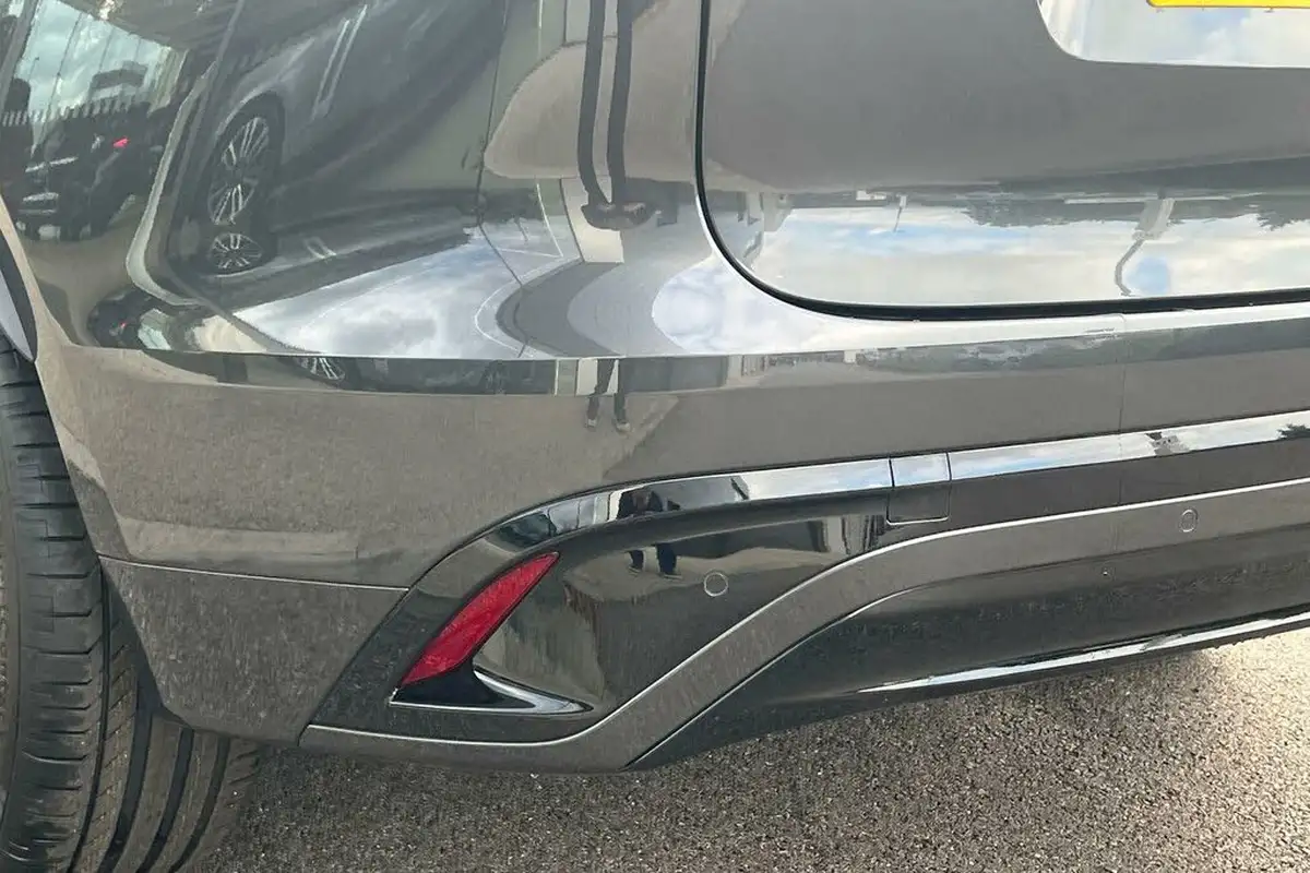 2024-jaguar-f-pace-20-d200-r-dynamic-hse-black-big-23