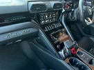 2022-lamborghini-urus-40-no-trim-small-15
