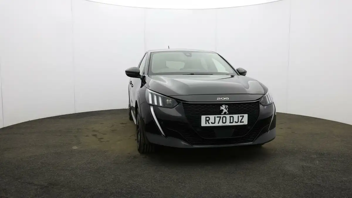 2021-peugeot-208-e-gt-50kwh-big-29