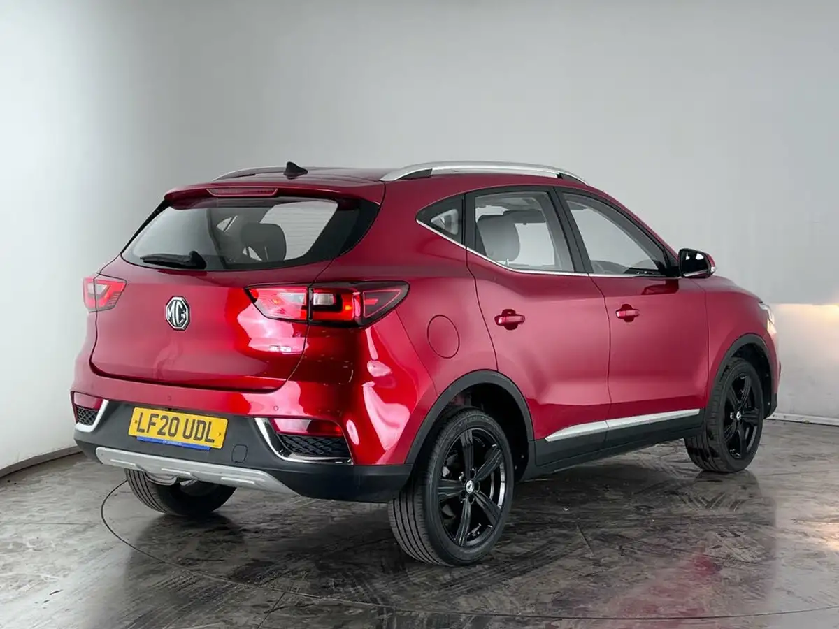 2020-mg-zs-suv-10t-gdi-exclusive-111ps-big-2