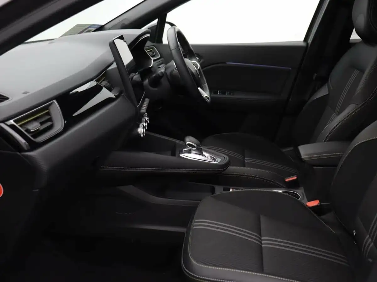 2024-renault-captur-16-e-tech-engineered-145ps-full-big-8